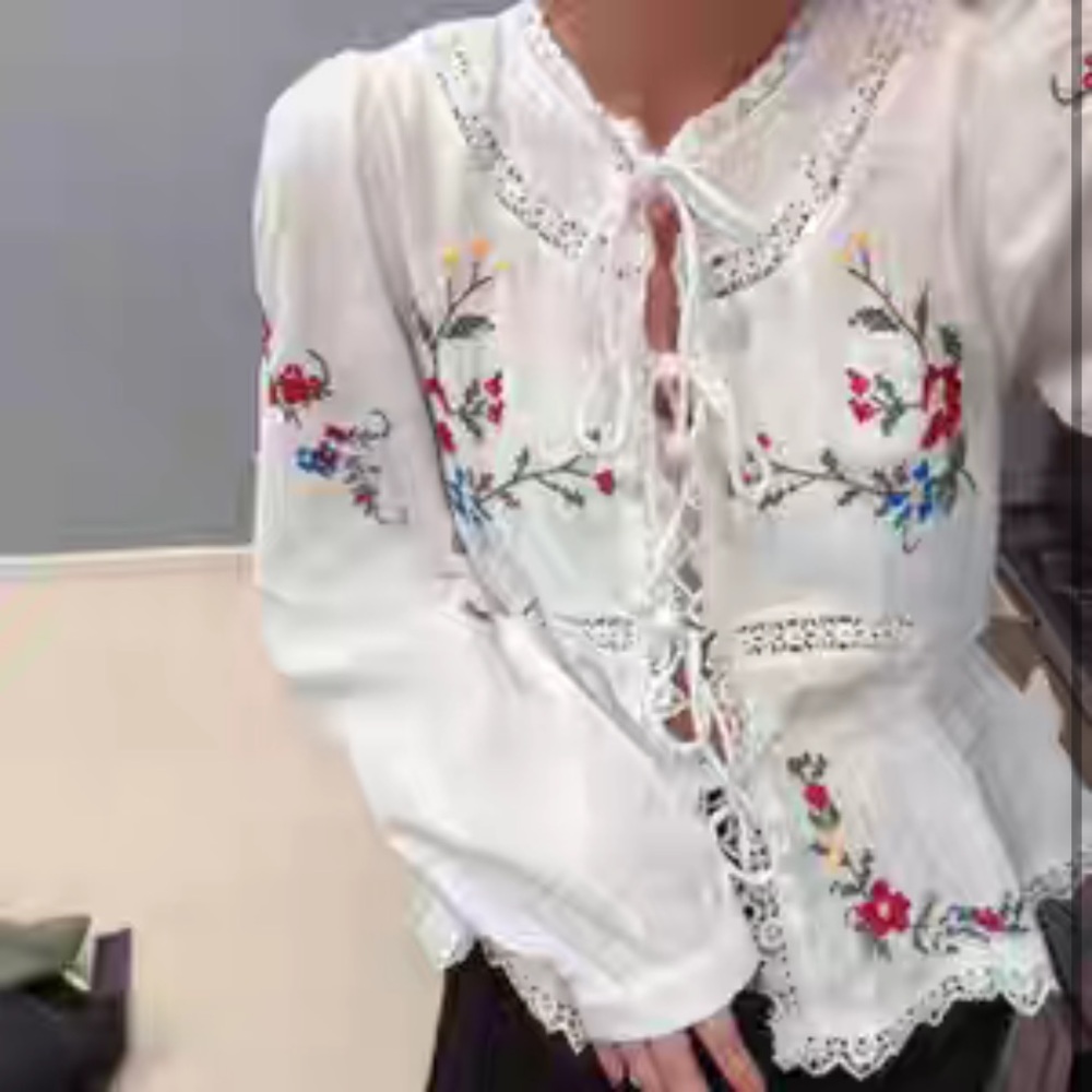 New Jannifer&Grace Embroidered White Blouse size L - Picture 6 of 16